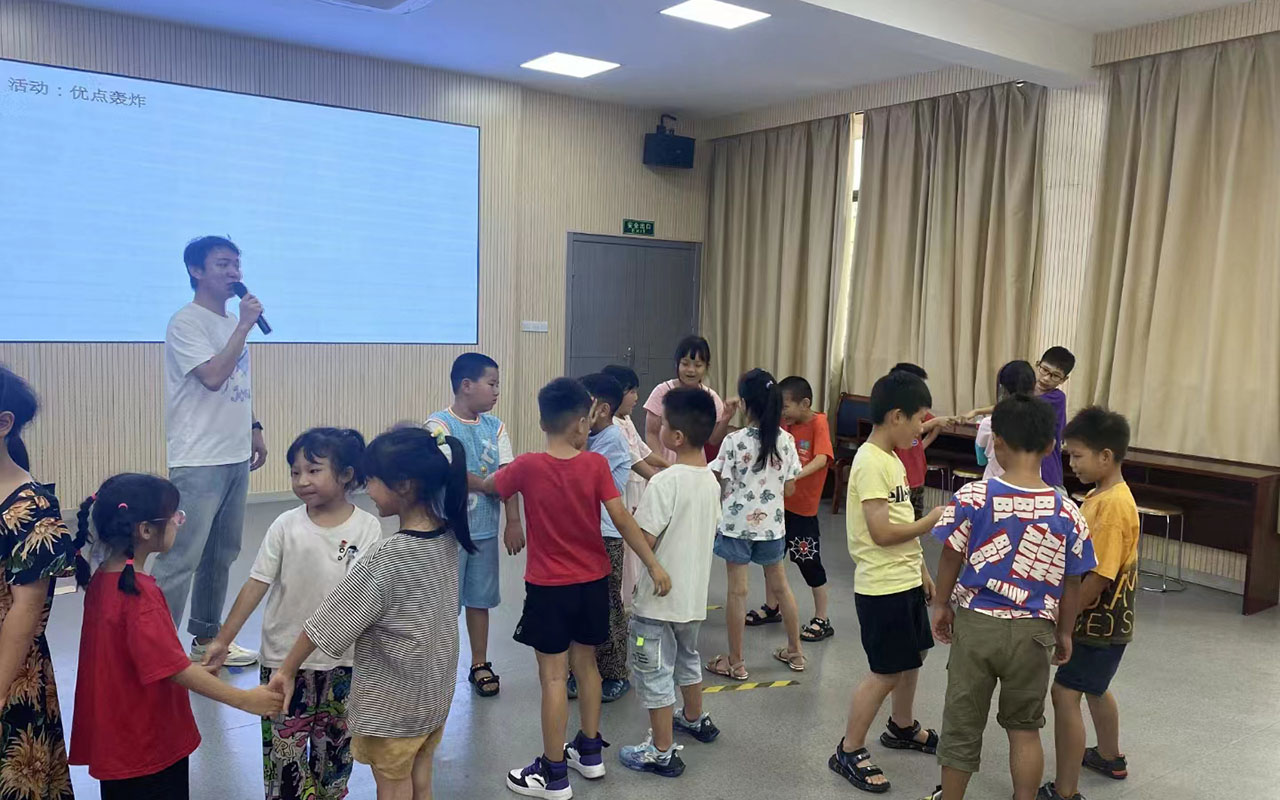 古塔龙观乡中心学校